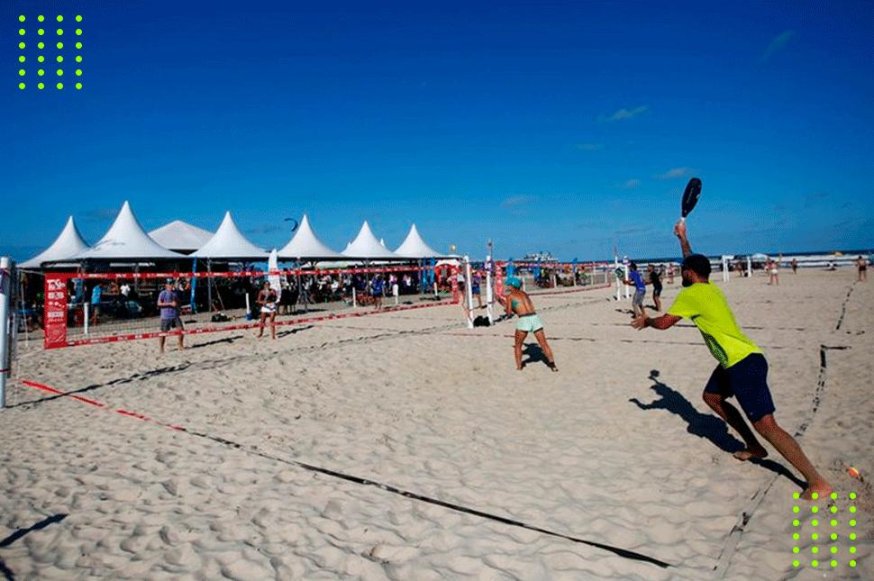 Saldanha da Gama inaugura quadras de beach tennis com torneio